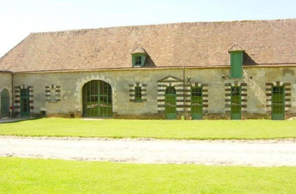 Chateau De Beaujeu Sens-Beaujeu Exteriér fotografie
